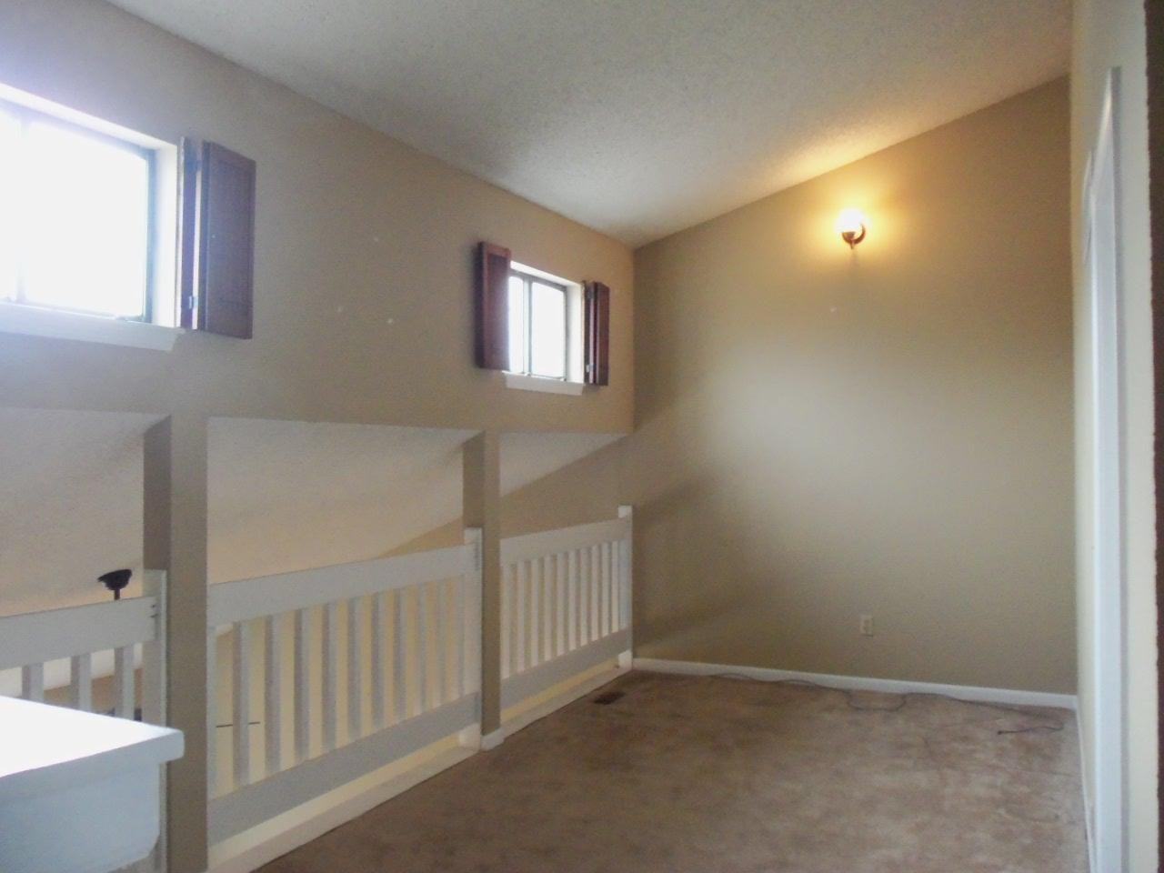 1414 Martway Cir #B - Photo 7 of 9