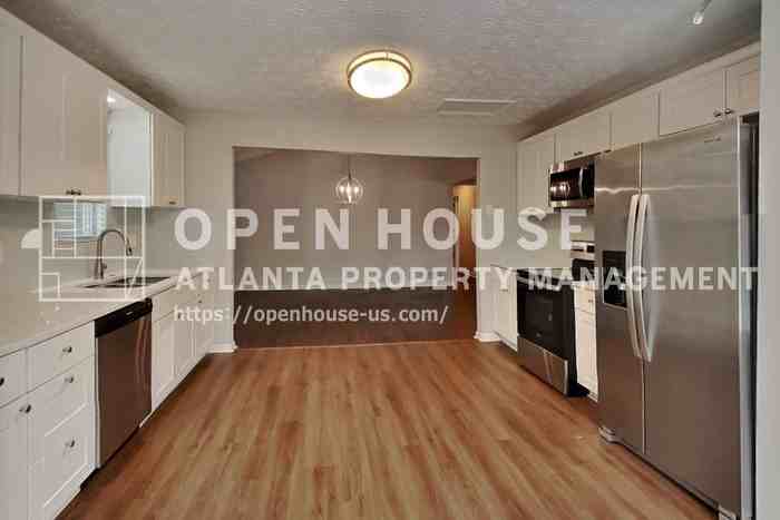 2242 Josephine Ct - Photo 5 of 25