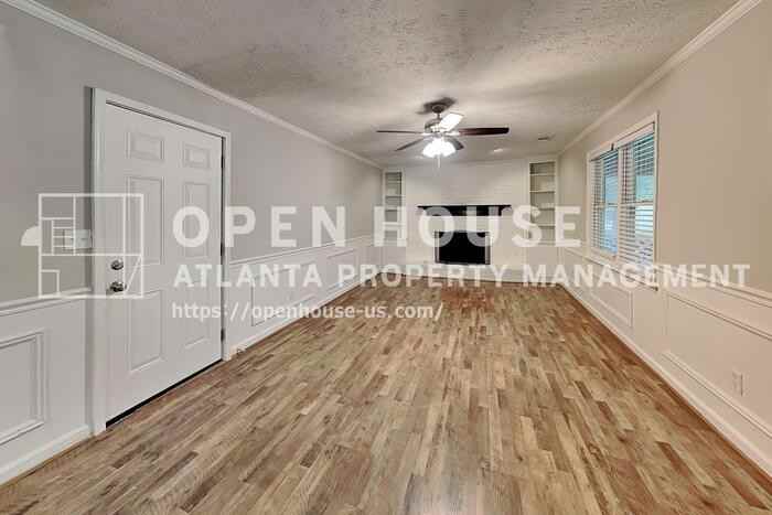 400 Ansley Dr - Photo 4 of 20