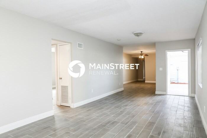 9311 Sw 38th St - Photo 3 of 16