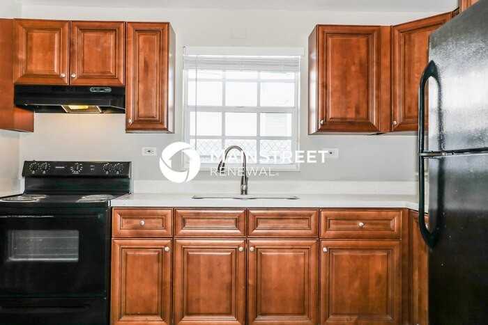 9311 Sw 38th St - Photo 5 of 16