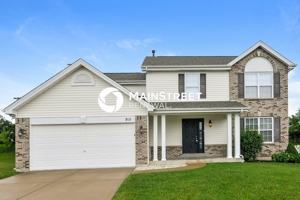 featured image of 915 Stone Crossing Dr