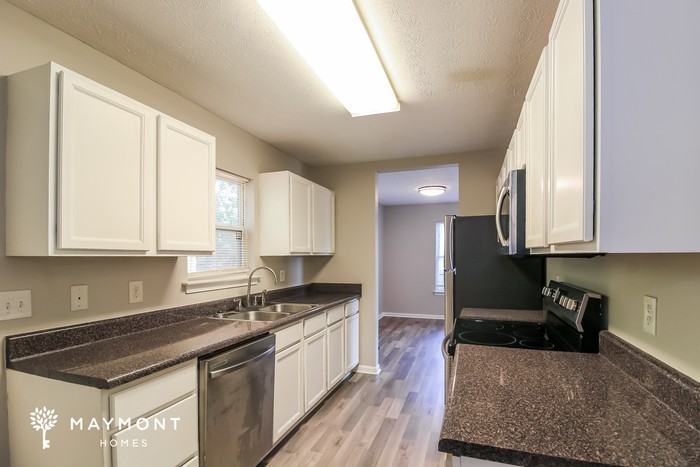 2087 Lakewood Trl Se - Photo 7 of 15