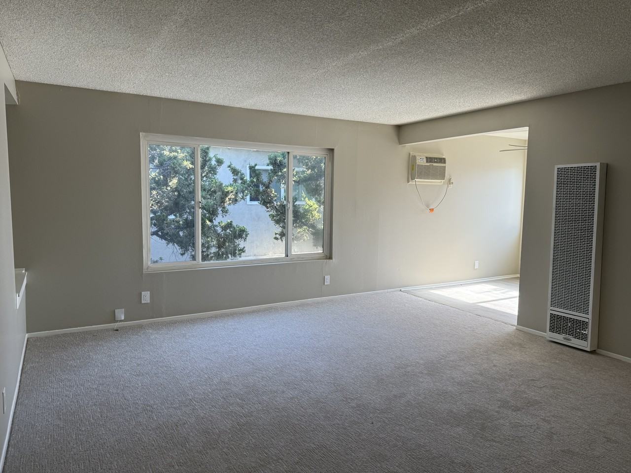 204 N Berkeley Ave #C - Photo 4 of 23