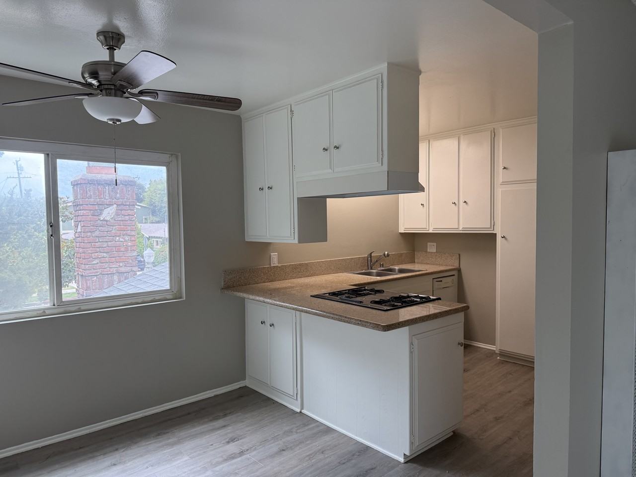 204 N Berkeley Ave #C - Photo 6 of 23