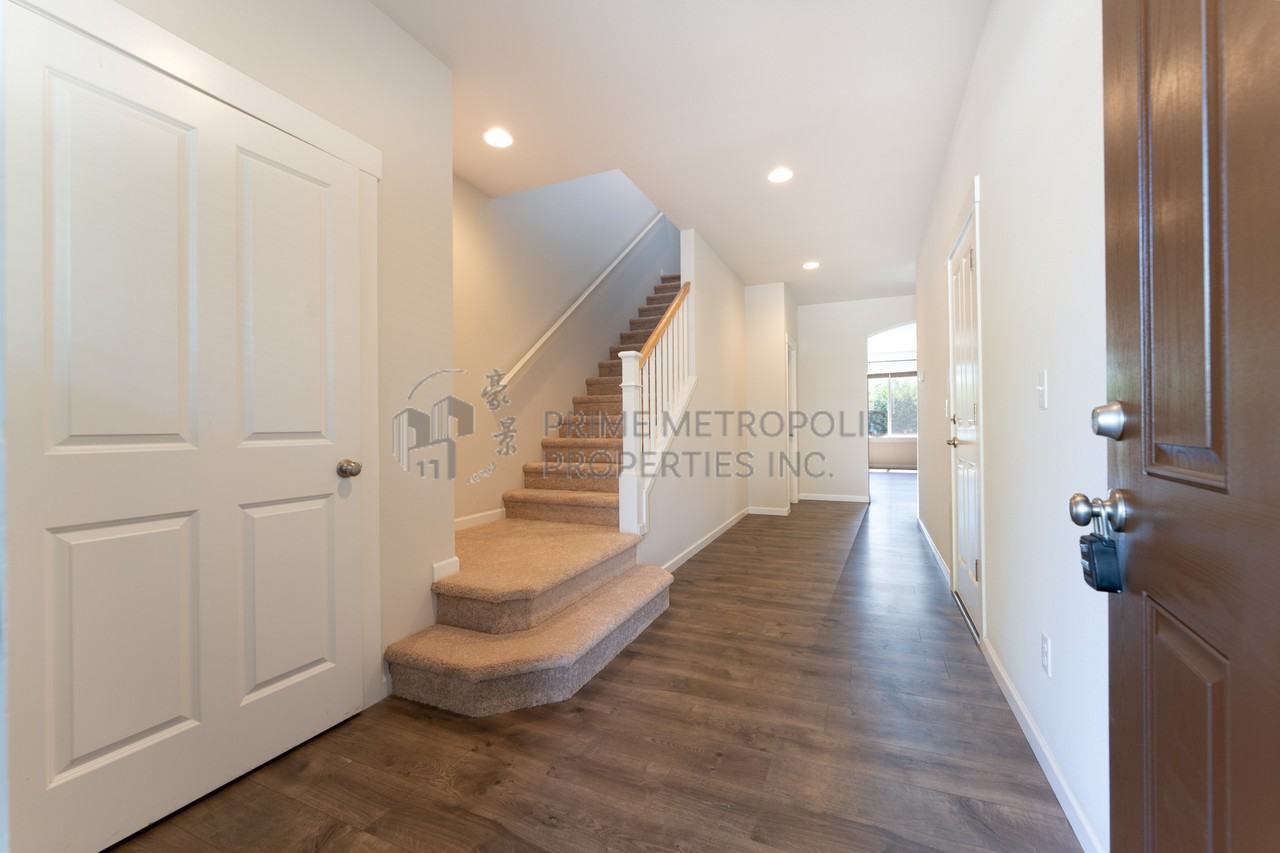 9648 15th St Se #1 - Photo 2 of 24