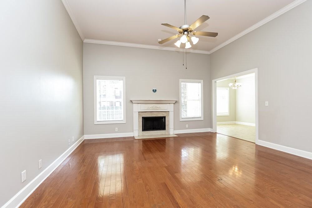 1811 Potters Ct - Photo 4 of 17