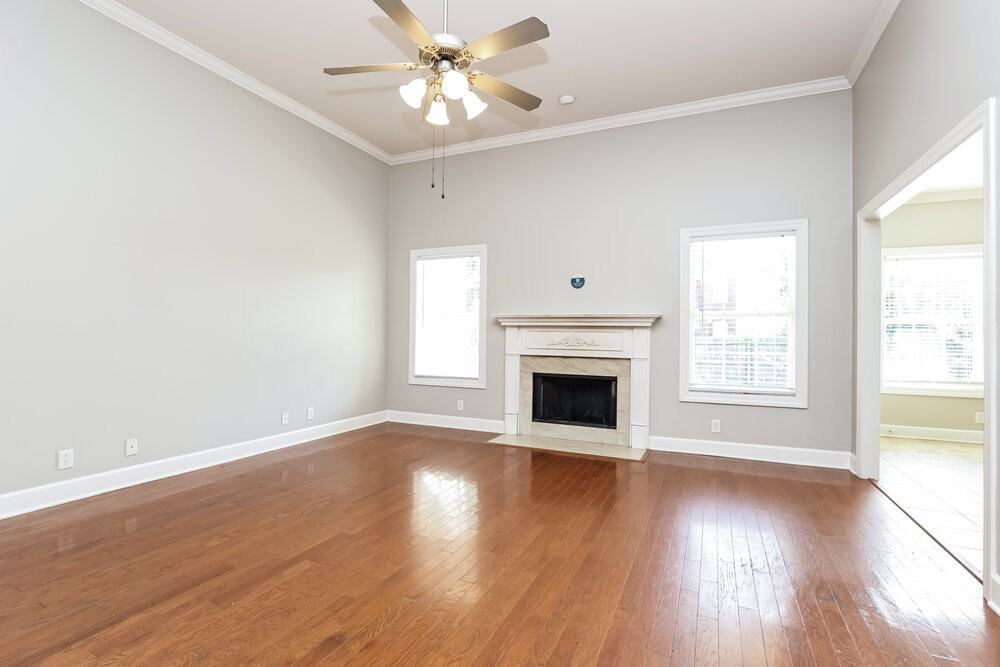 1811 Potters Ct - Photo 5 of 17