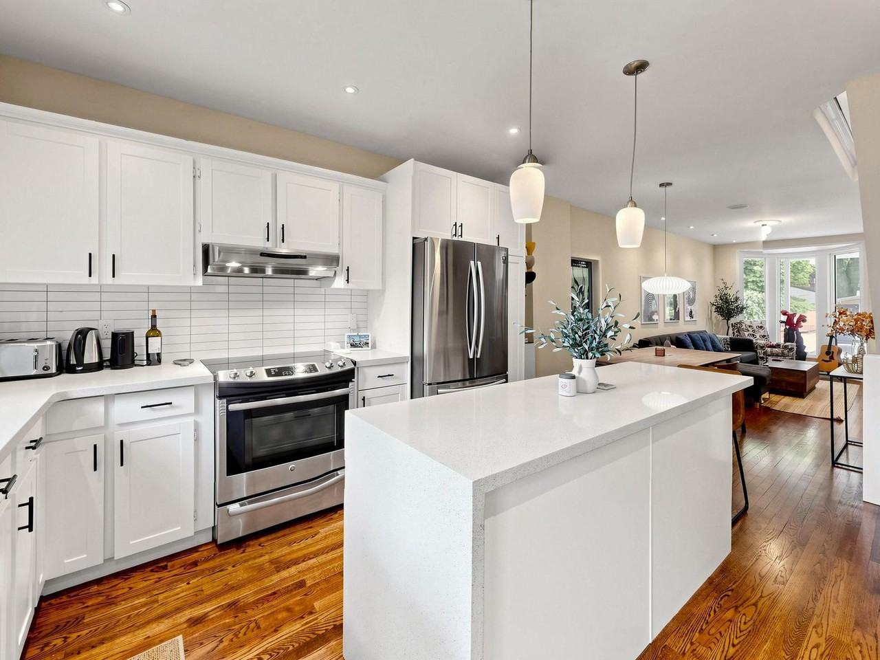 24 Cavell Avenue - Photo 3 of 25