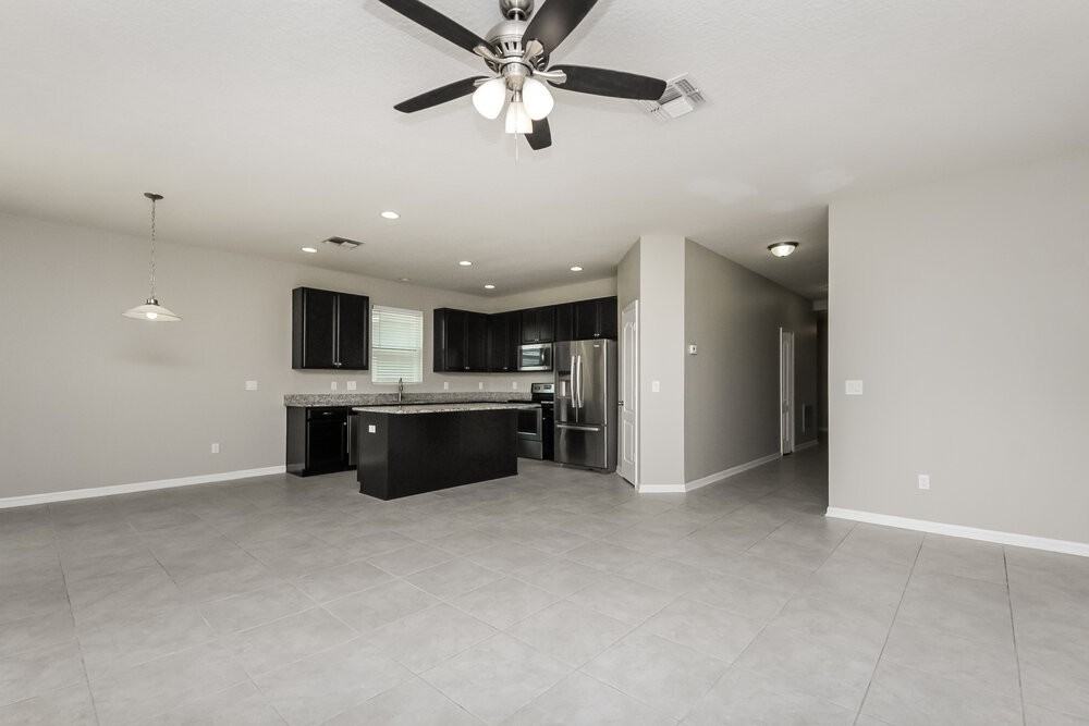 3873 San Isidro Cir - Photo 4 of 16