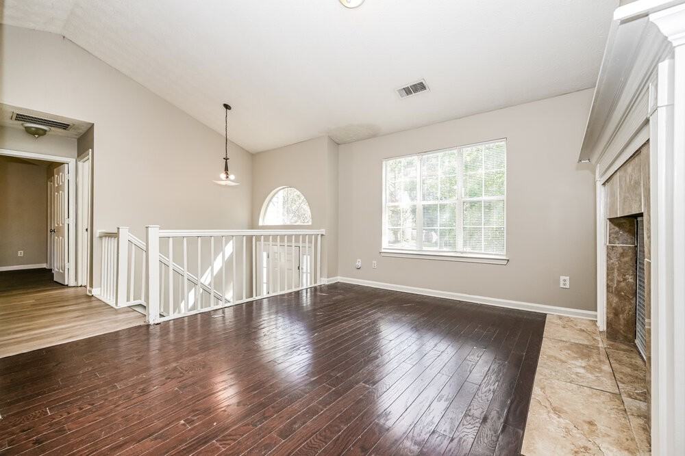 7105 E Village Ct - Photo 5 of 17