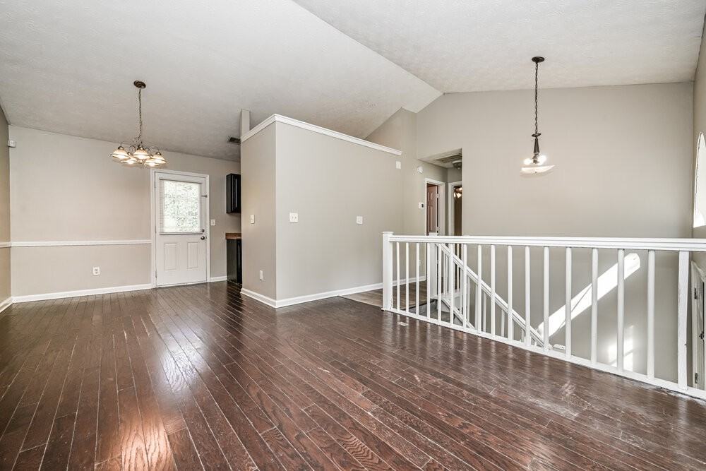 7105 E Village Ct - Photo 6 of 17