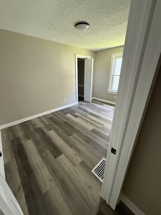 2049 E 39th St #1 - Photo 2 of 11