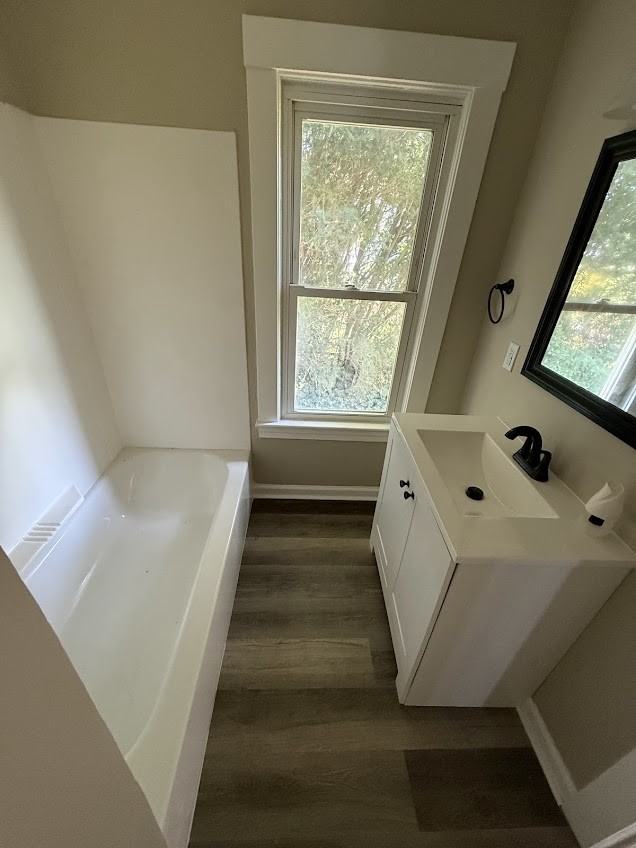 2049 E 39th St #1 - Photo 6 of 11