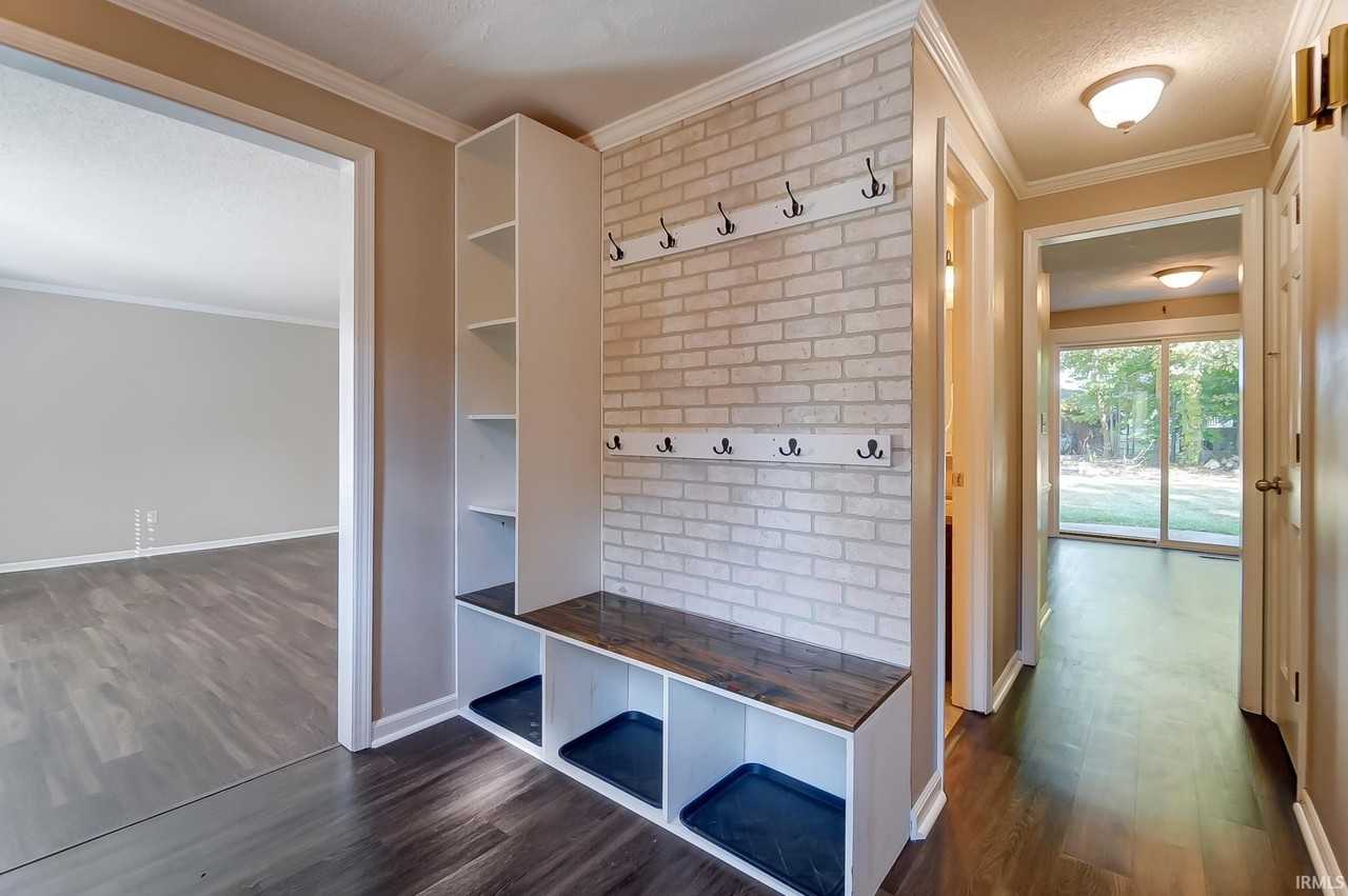 5931 Spring Oak Ct - Photo 6 of 30