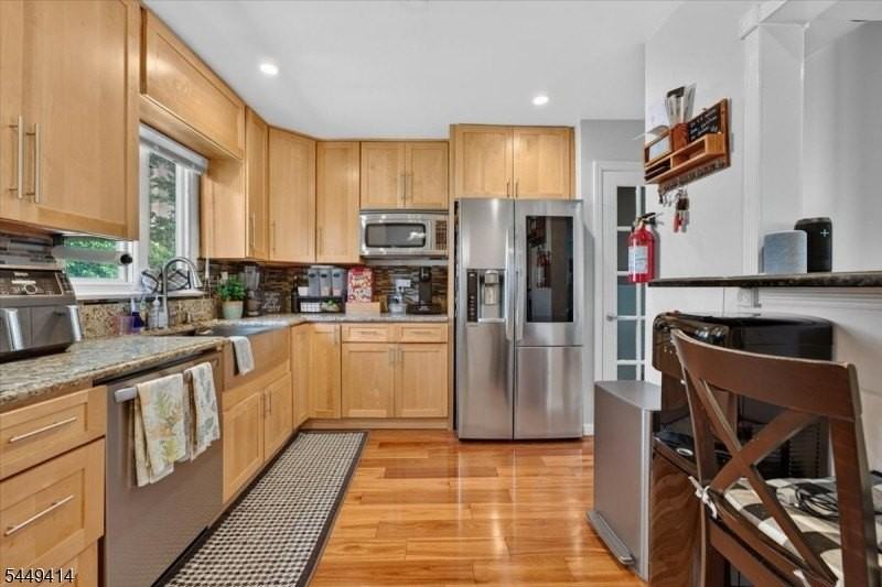 26 Cedar Dr - Photo 7 of 21