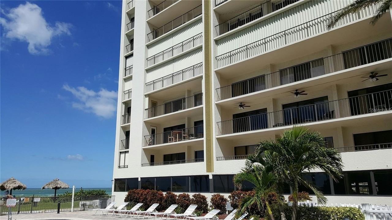 1480 Gulf Blvd #106