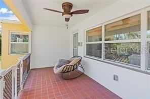 144 30th Ave N - Photo 3 of 28