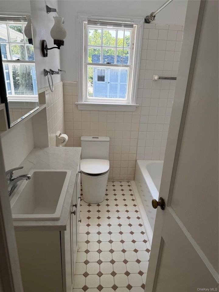 16 Vail Ave - Photo 7 of 13