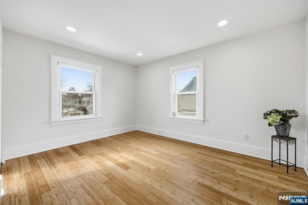 136 7th Ave #2ndFL - Photo 6 of 18