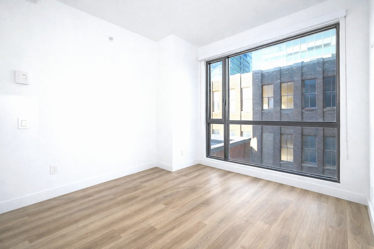 1001 Rue Lucien-L'Allier #612 - Photo 6 of 35