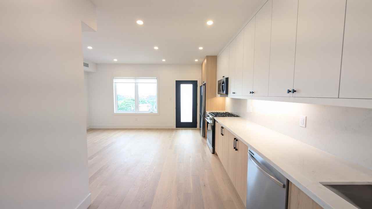 6 Kirknewton Road - Photo 2 of 33