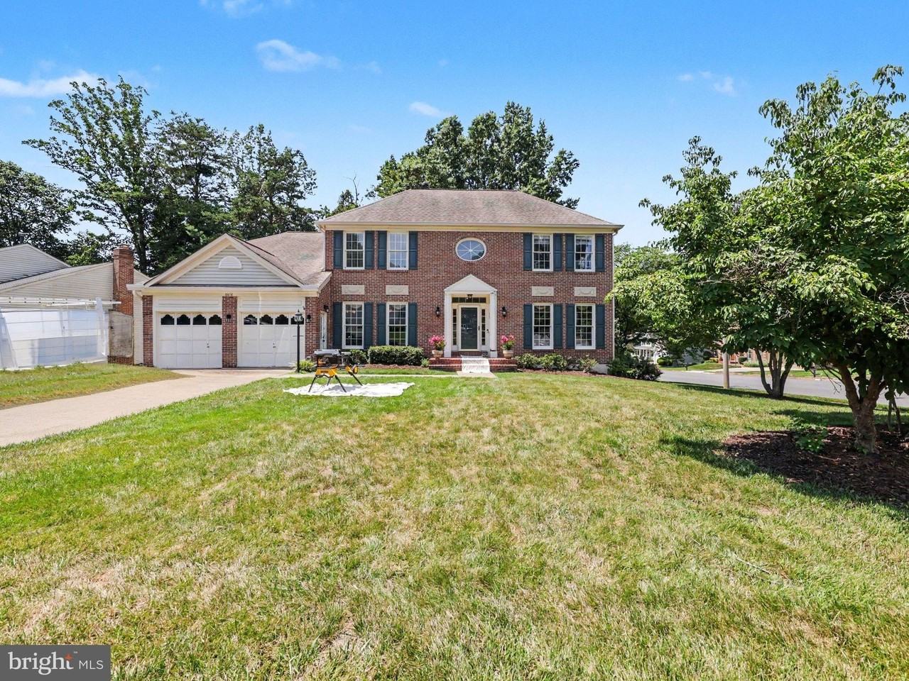 16652 Purcival Ct - Photo 3 of 46