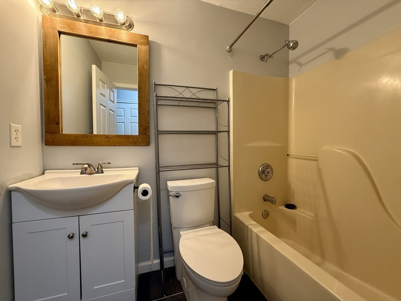 11610 Shoshone Trl #1 - Photo 6 of 14