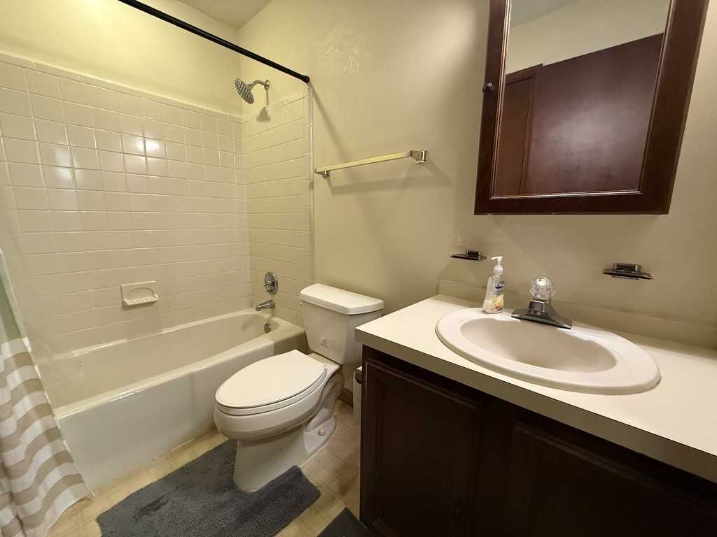 23243 White Birch Ct #106 - Photo 5 of 11