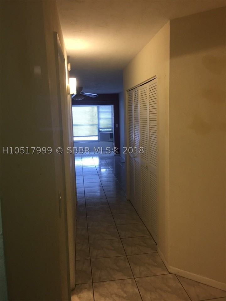 18801 Ne 2nd Ave #1014