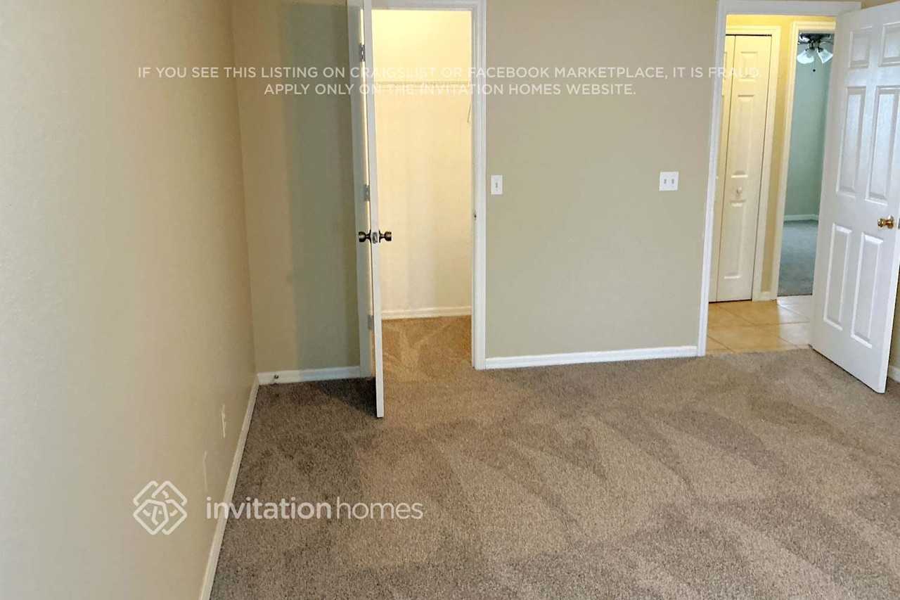 422 Flamingo Ct - Photo 6 of 10