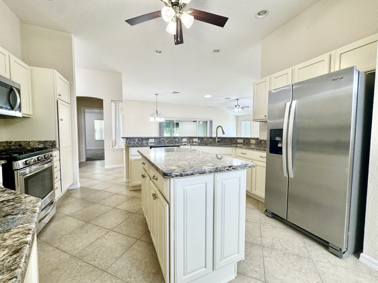487 Thistledown Way #1 - Photo 3 of 28