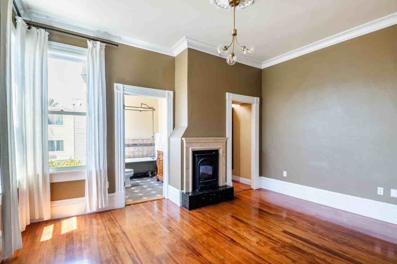 341 Pierce St - Photo 7 of 22