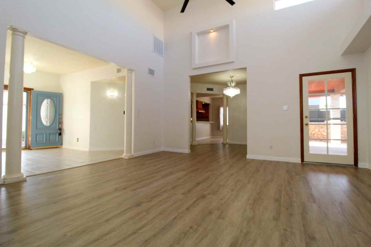 2081 Paseo Del Prado Dr - Photo 5 of 36