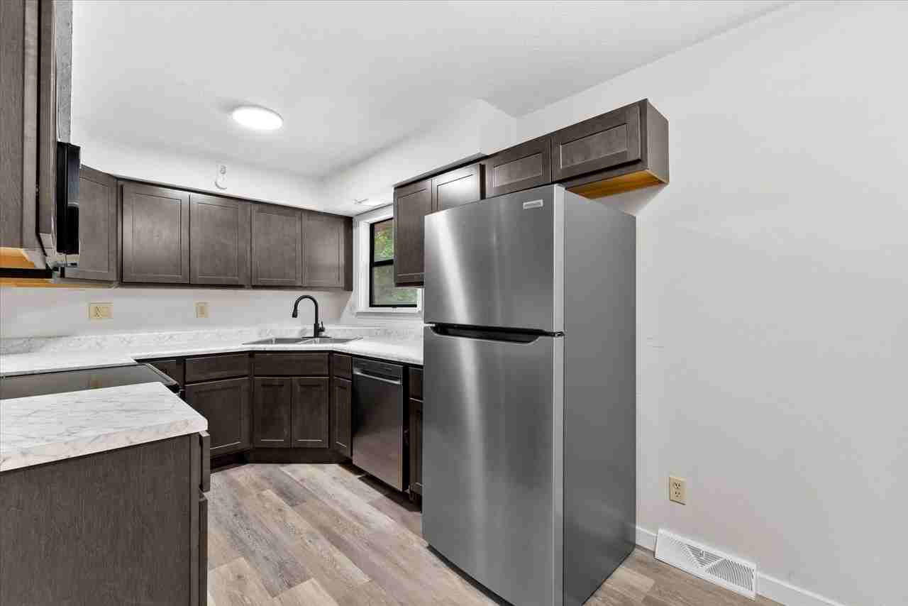 1102 Apache Dr #C - Photo 7 of 23