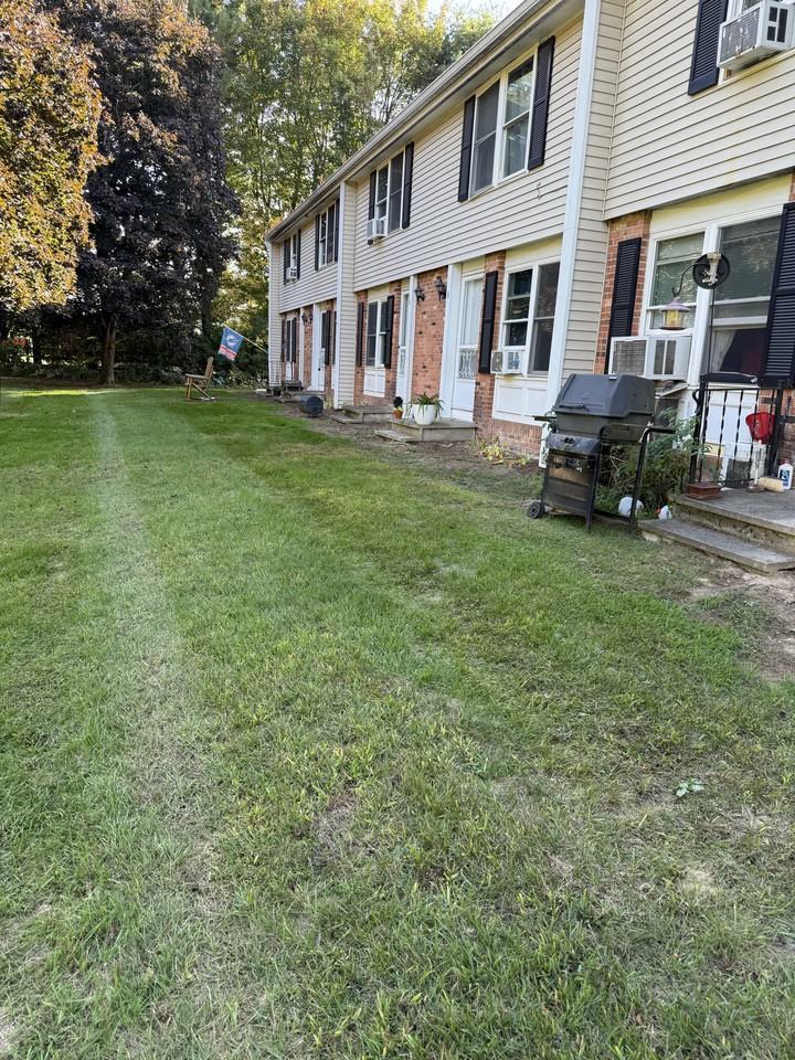 961 Mill Pond Rd #1 - Photo 3 of 4