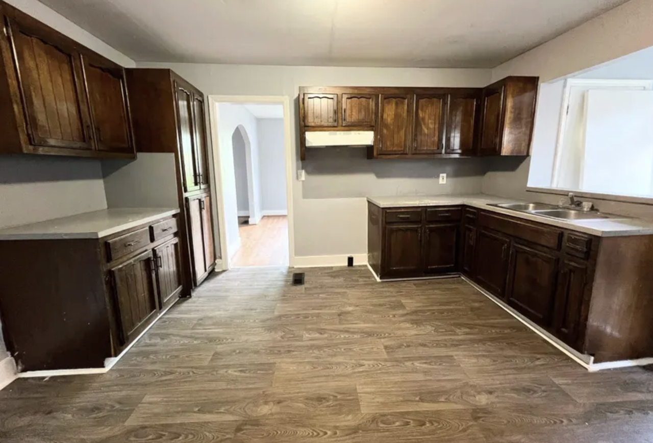 5219 Court G - Photo 2 of 9