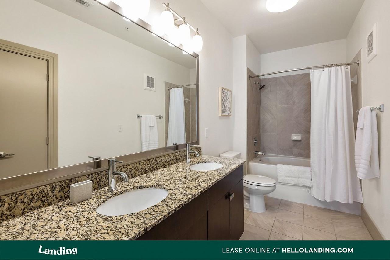 8100 N Riverside Dr - Photo 7 of 31