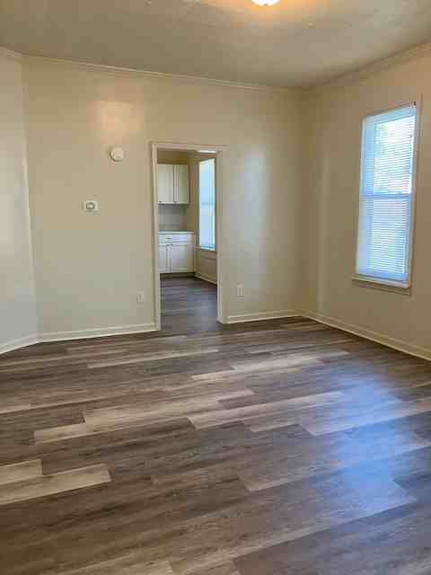 915 West Mac Queen Avenue - Photo 5 of 20