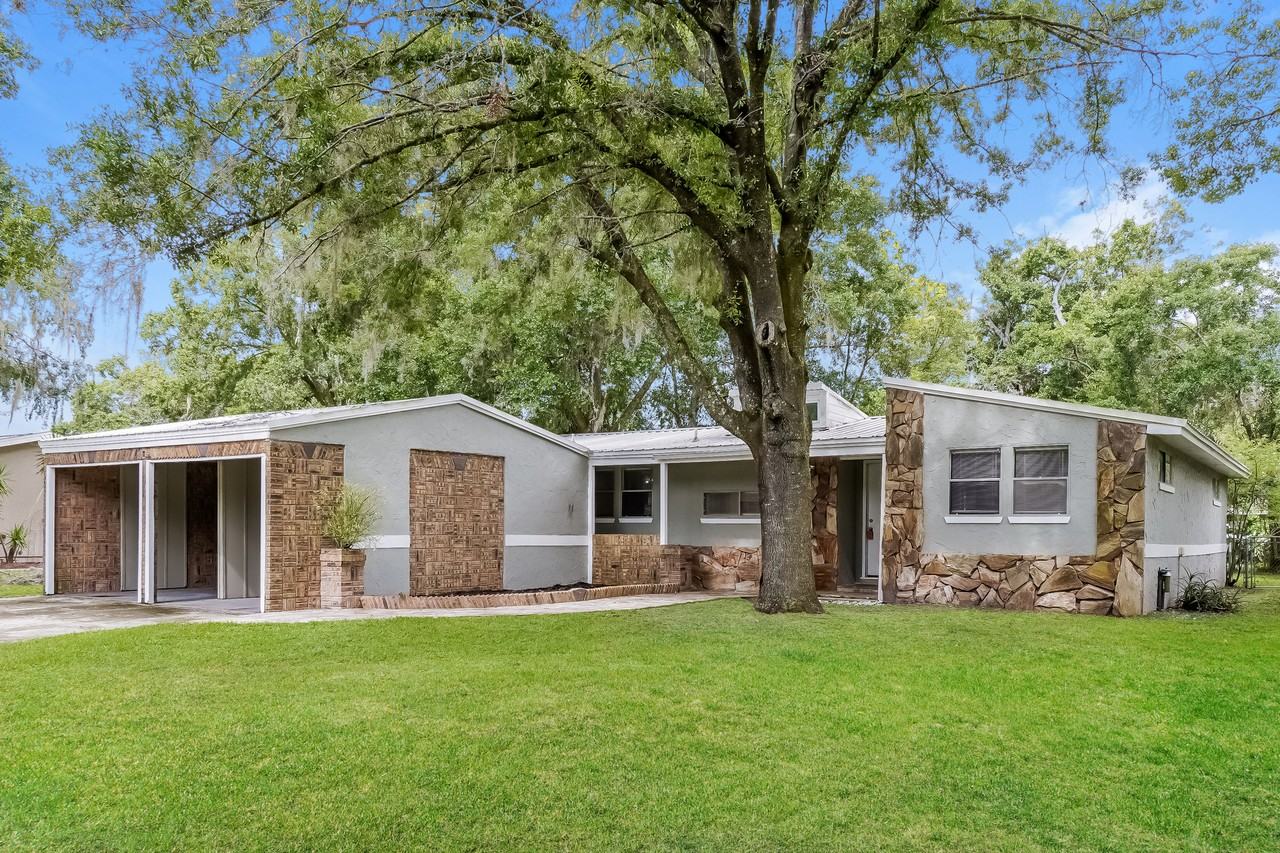 2603 Martha Ln - Photo 3 of 30