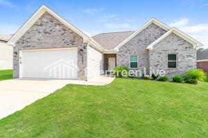 featured image of 4521 Western Woods Dr
