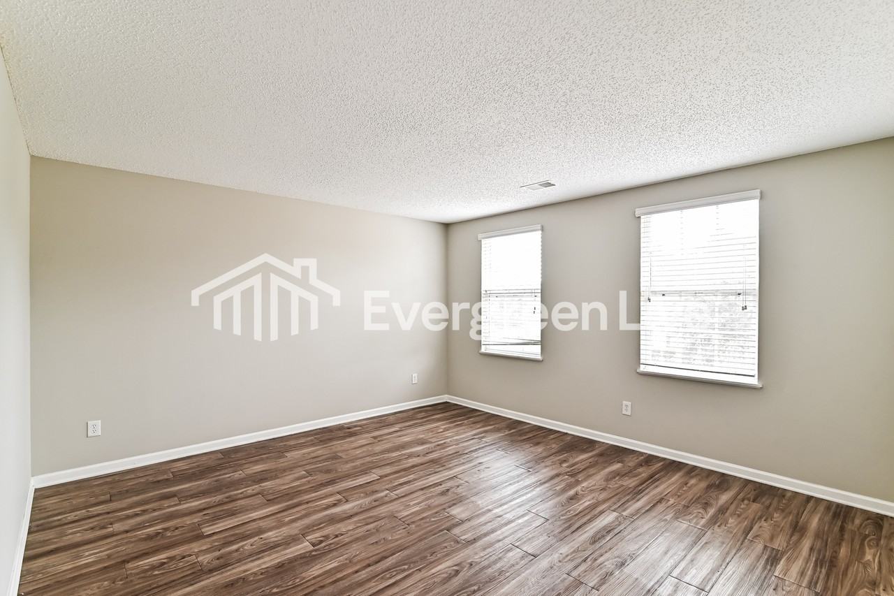 2283 Wilkinson Dr - Photo 5 of 15
