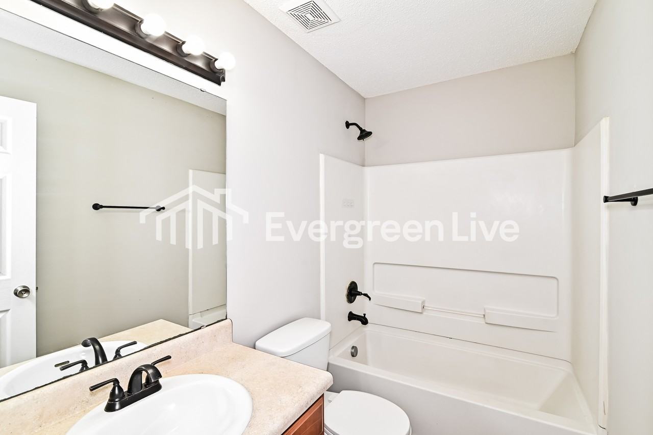 2283 Wilkinson Dr - Photo 6 of 15