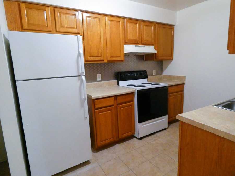 2810 Colonial Avenue #2 - Photo 4 of 11
