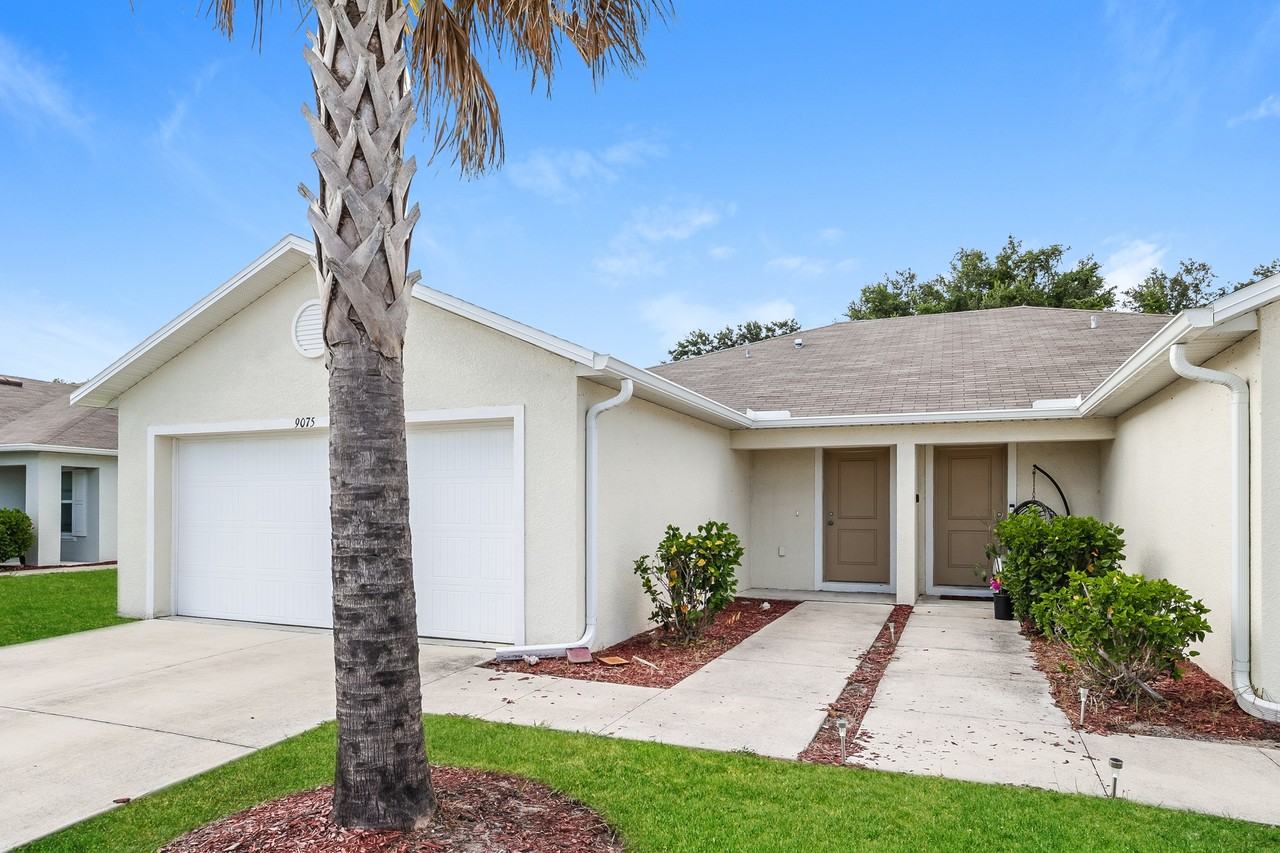 9075 Aegean Cir - Photo 2 of 15