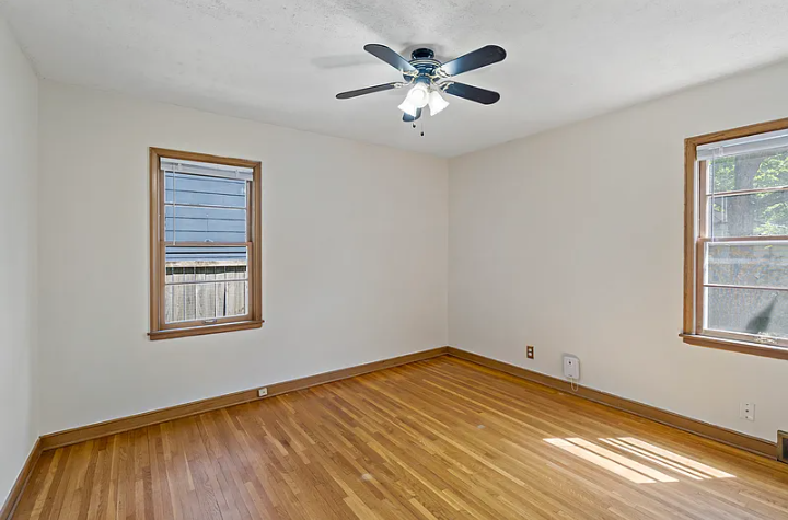 2549 35th Ave S - Photo 3 of 19