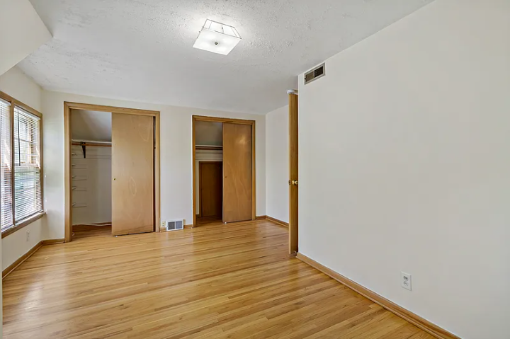 2549 35th Ave S - Photo 7 of 19