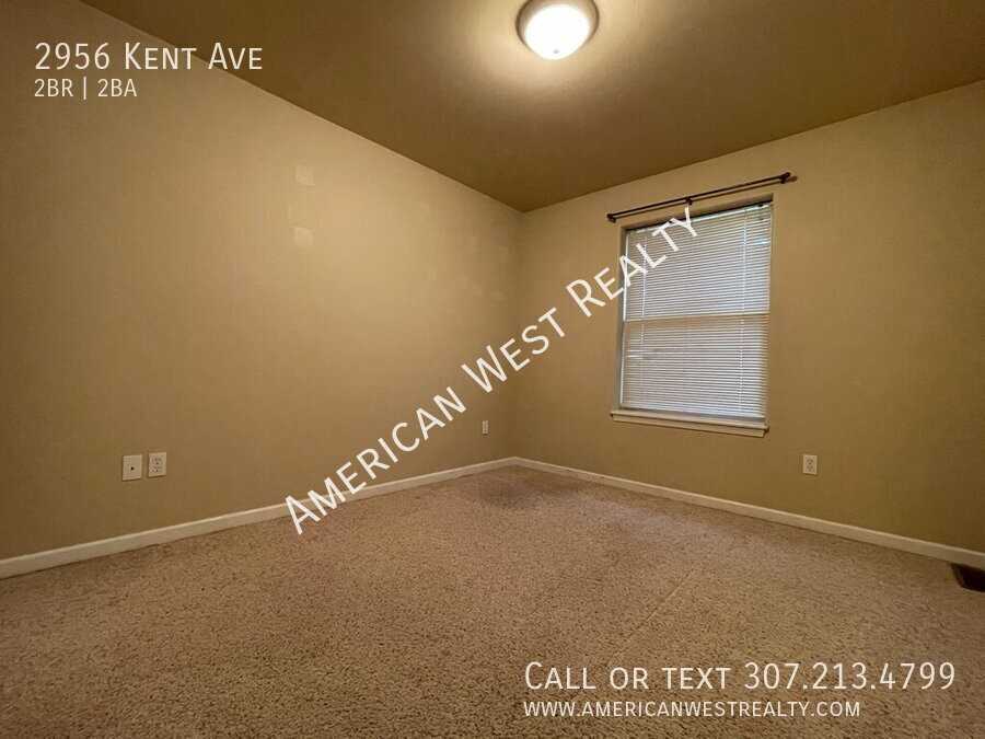 2956 Kent Ave - Photo 6 of 15