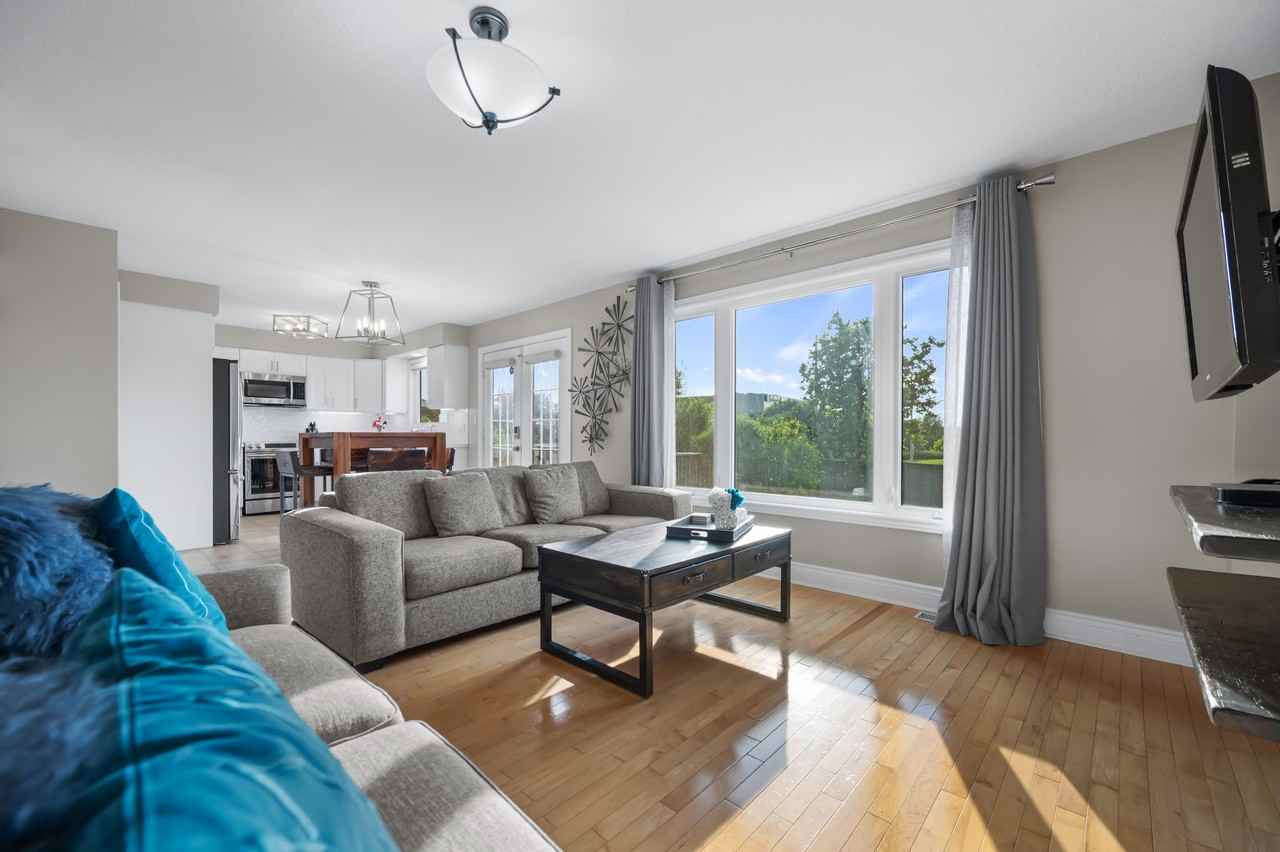 173 Hawkins Drive, Cambridge - Photo 4 of 19