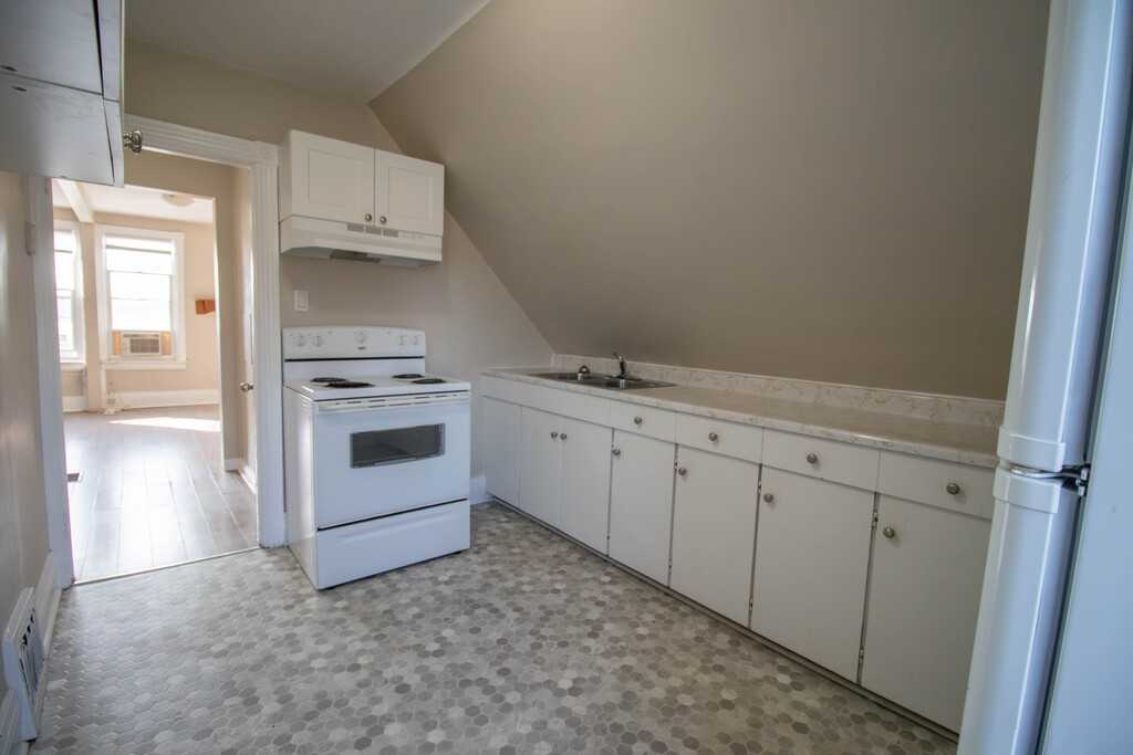 31 Ontario Road - Photo 6 of 14